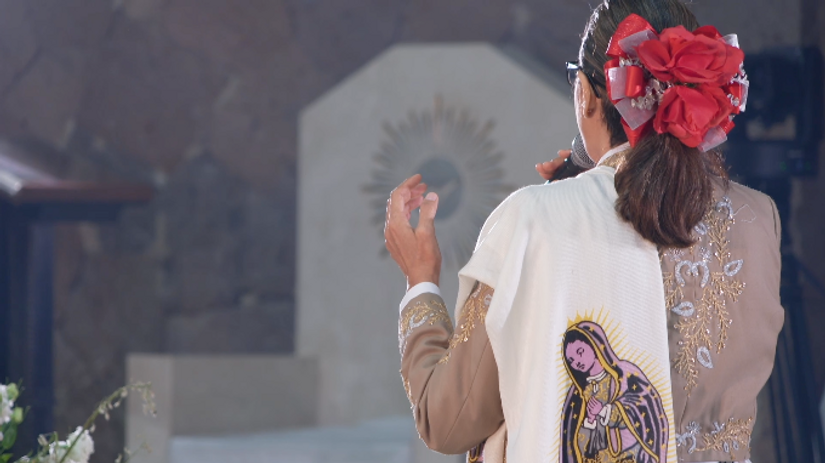 Virgencita. Interpreta Cecilia González. Sinfonía Celestial